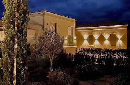 HELIOS LUXURY VILLAS