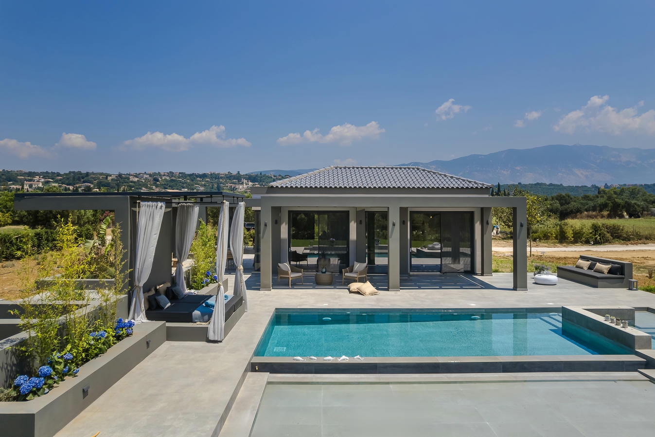 Helios Luxury Villas