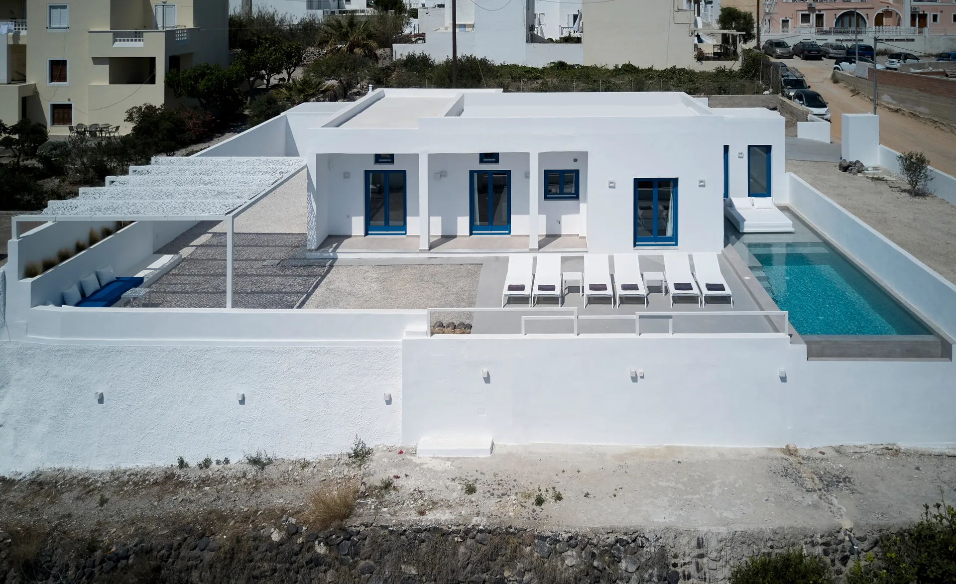 Thadeos Villa