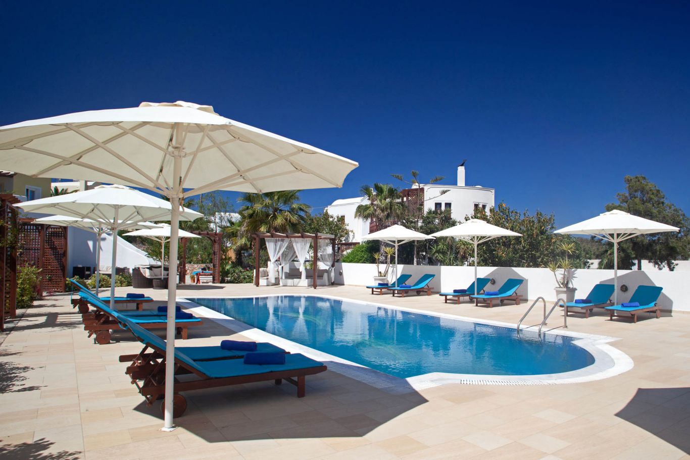Arlene Suites