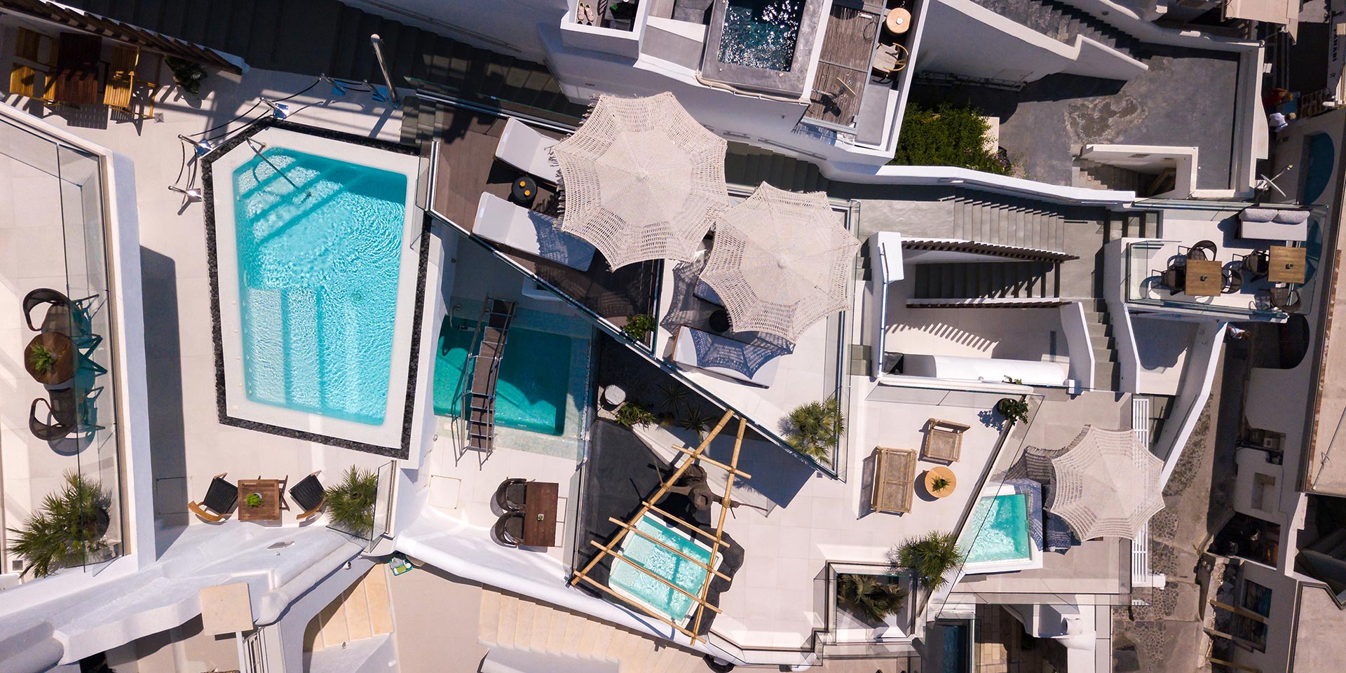 Daydream Luxury Suites